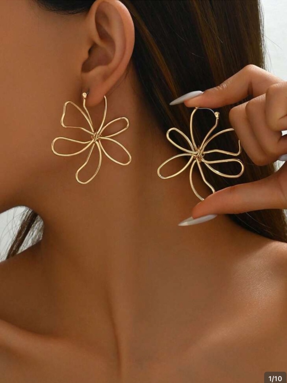 Gold Flower Hoop Earrings - Women Jewelry NEVER WORN